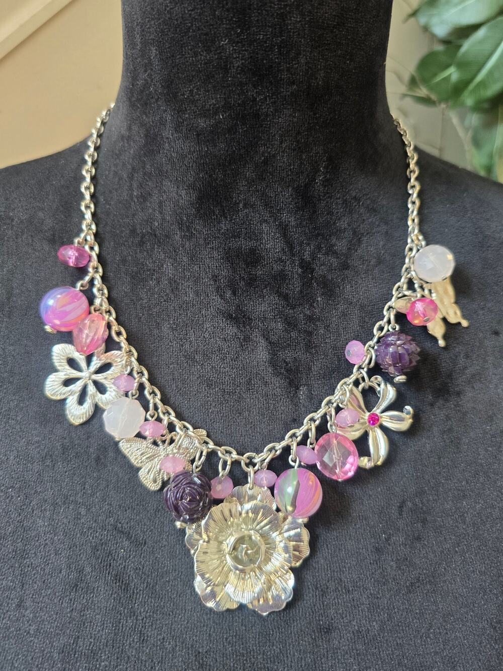 NY Silver Tone Pink Purple Floral Charm Statement Necklace